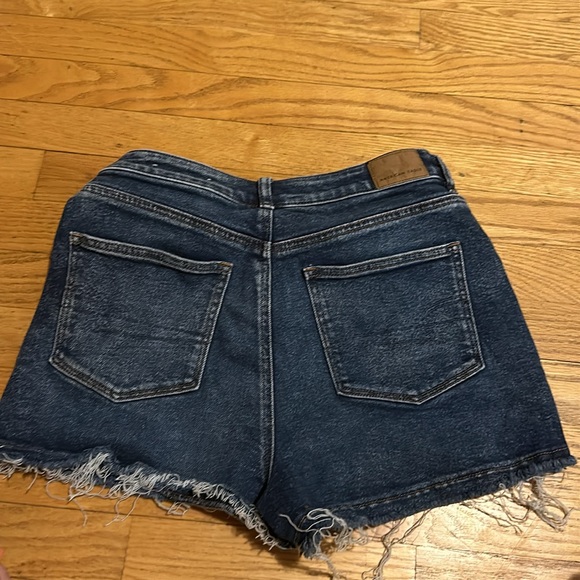 American Eagle Shorts size 6 - Picture 7 of 8